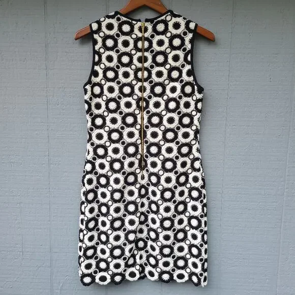 Kate Spade Crochet Circle Sheath Dress Size 4 B/W - Picture 7 of 11